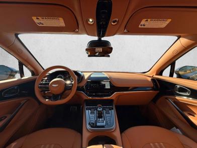 2026 Aston Martin DBX