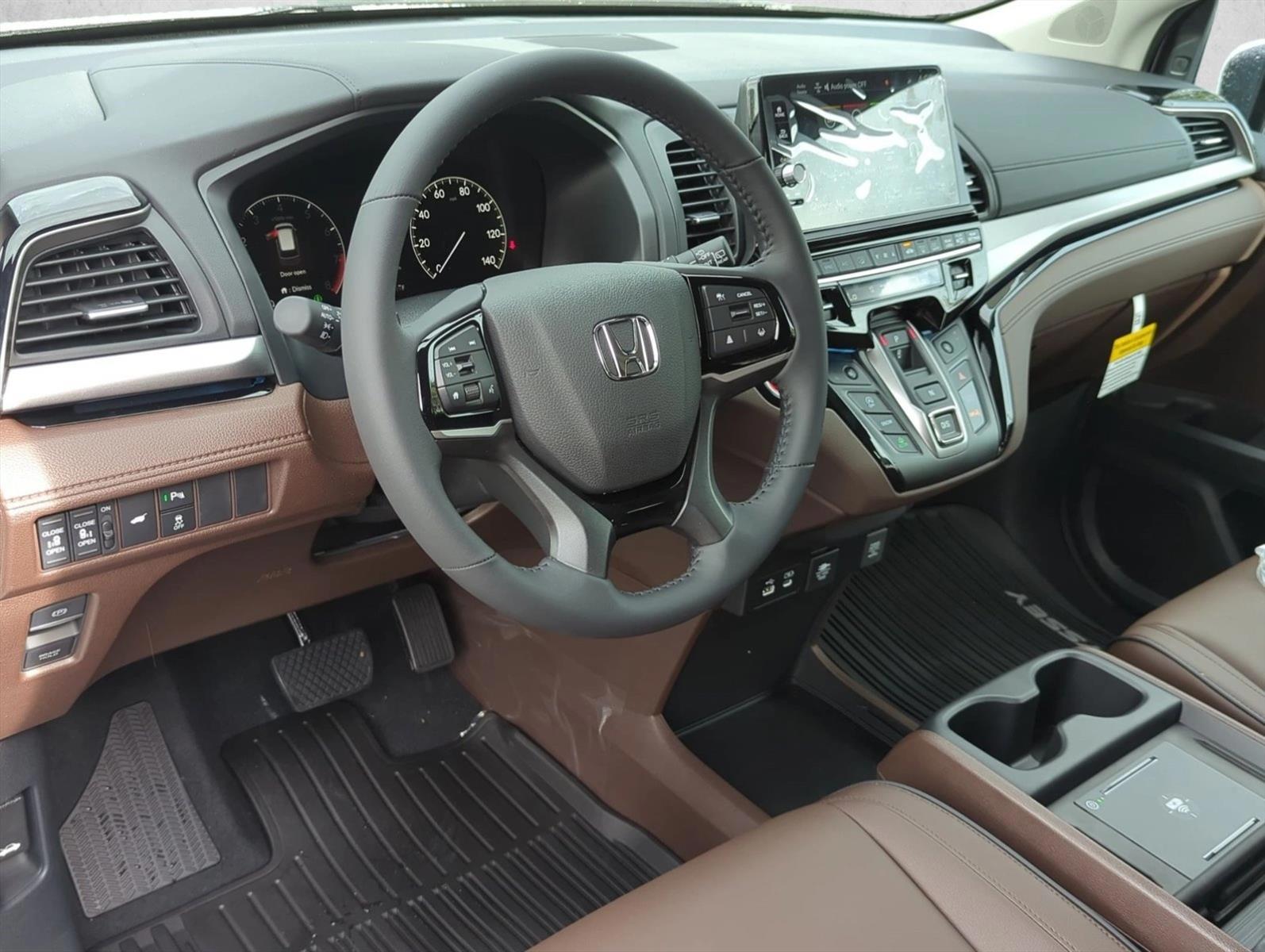 Thumbnail: 2027 Honda Odyssey - 3