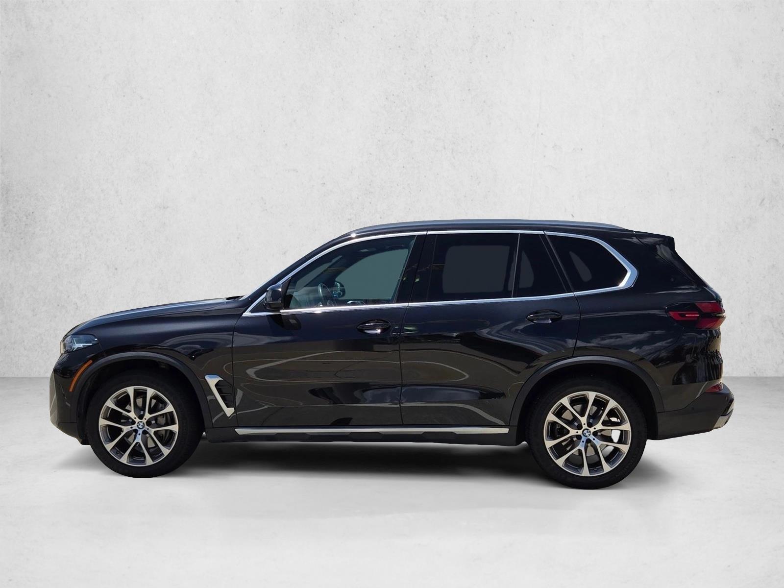 Thumbnail: 2024 BMW X5 - 2