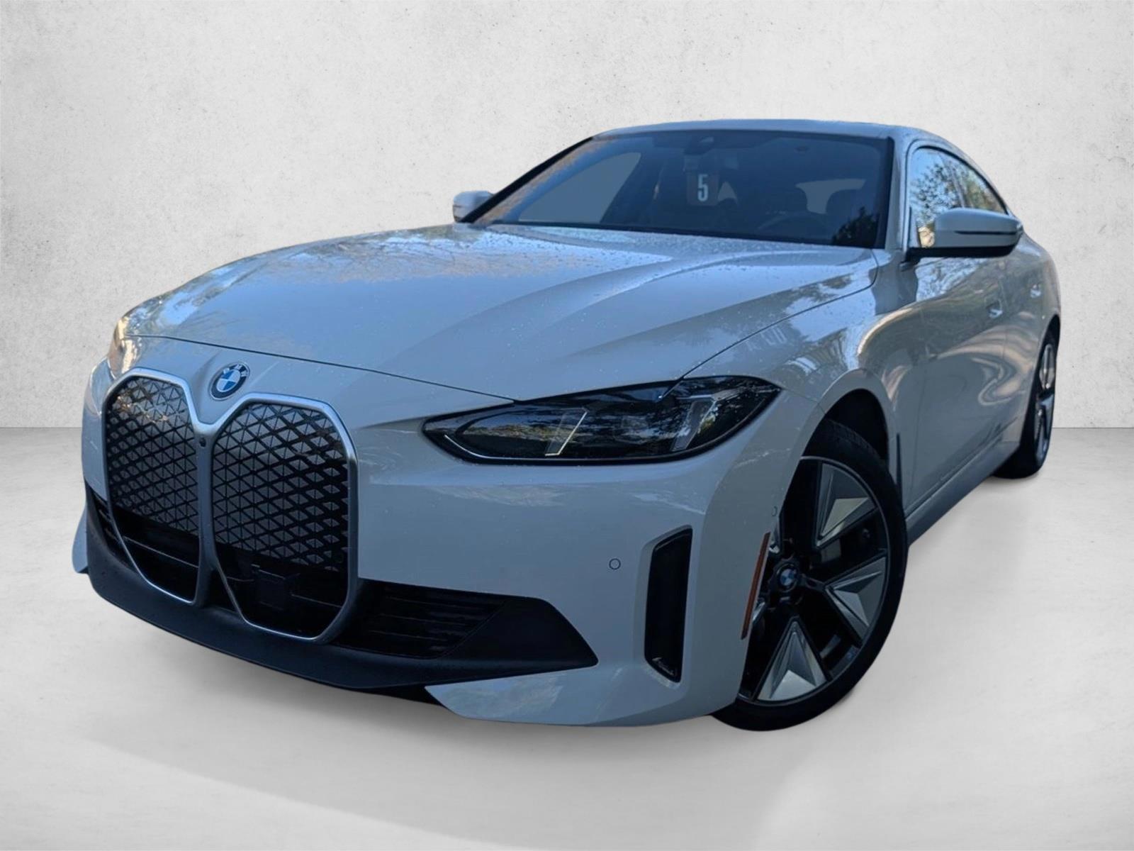 Thumbnail: 2026 BMW i4 - 1