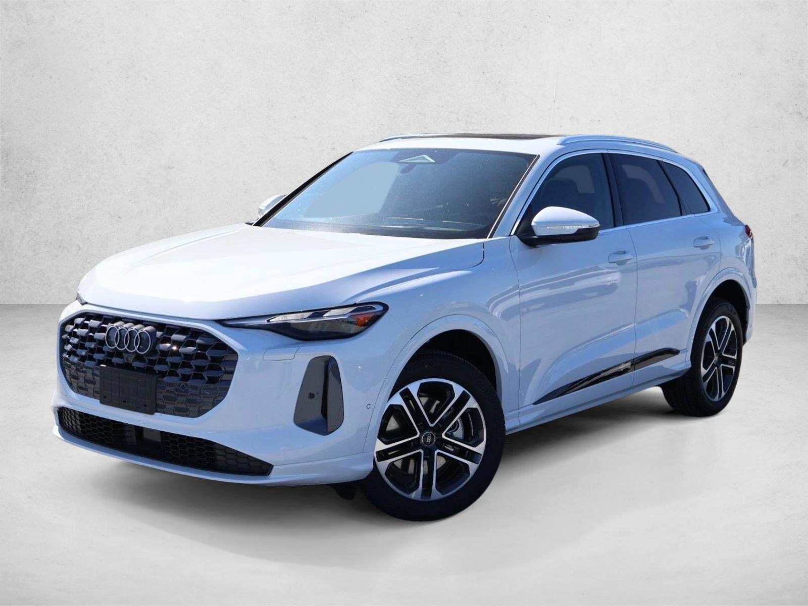 Thumbnail: 2026 Audi Q5 - 1