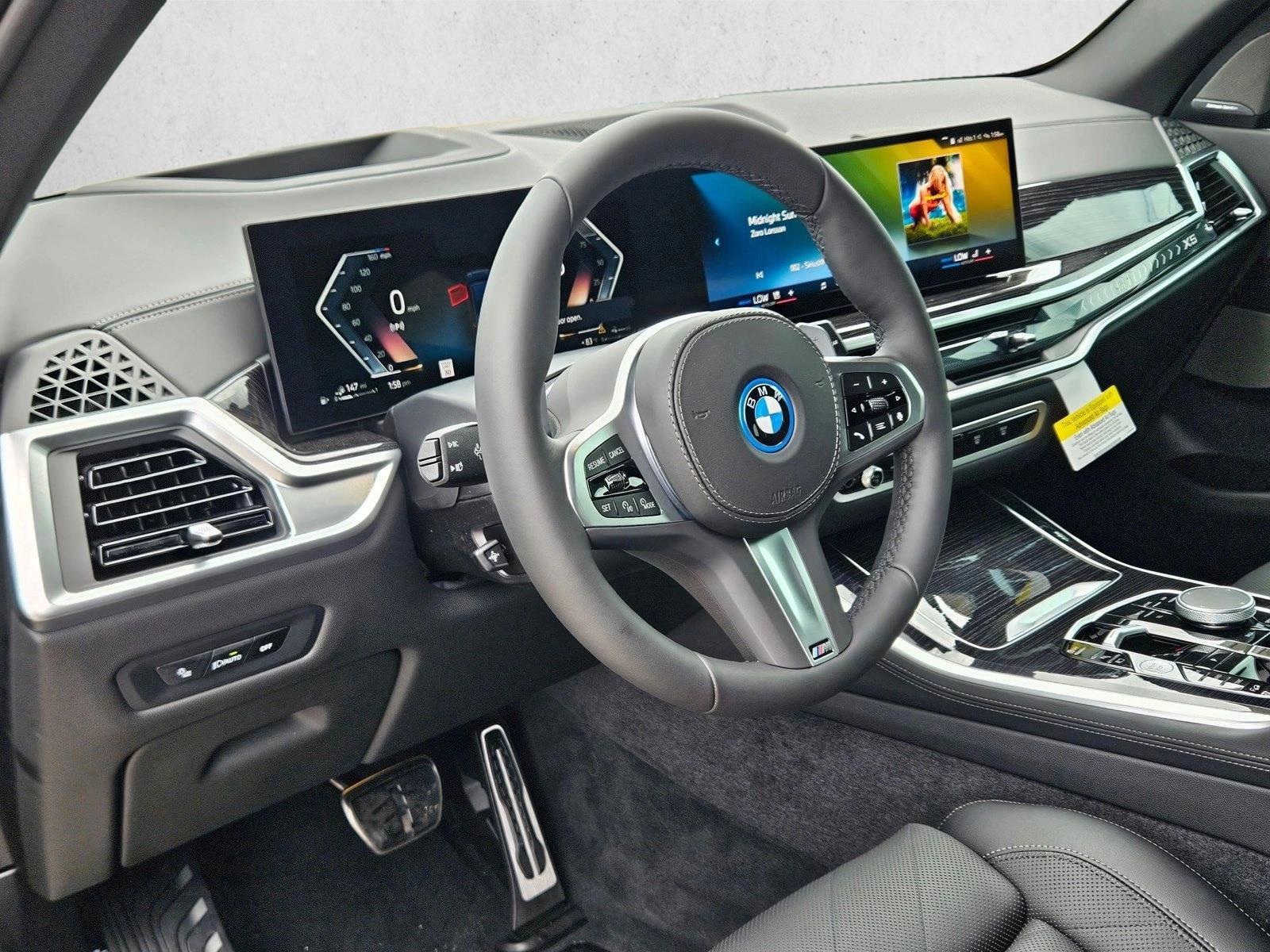Thumbnail: 2026 BMW X5 - 3
