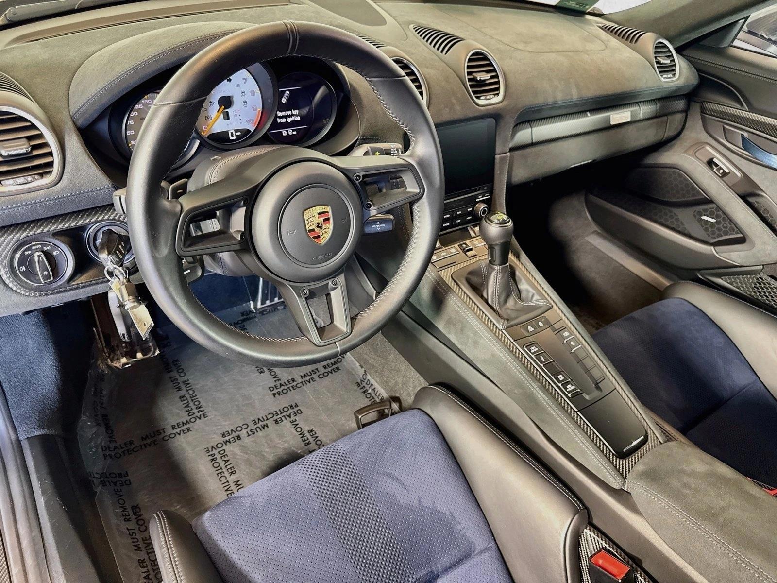 Thumbnail: 2023 Porsche 718 Cayman - 3