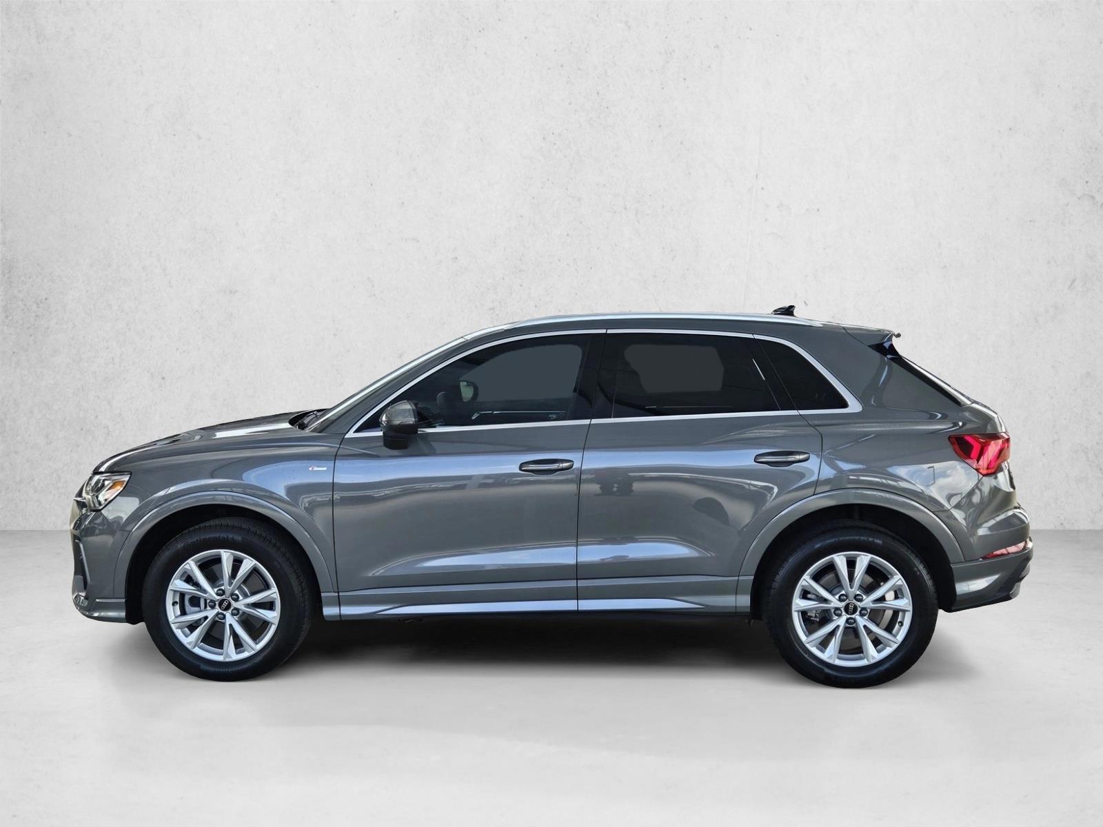 Thumbnail: 2025 Audi Q3 - 2