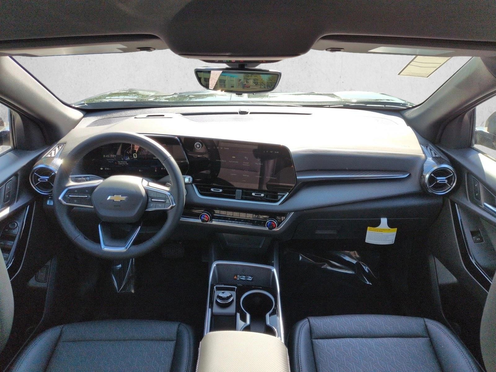 Thumbnail: 2026 Chevrolet Equinox - 3