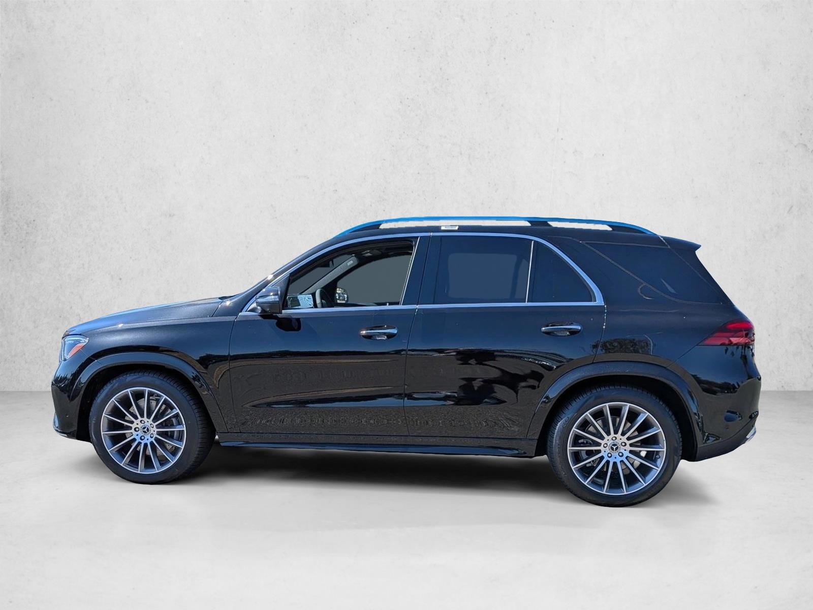 Thumbnail: 2026 Mercedes-Benz GLE - 2