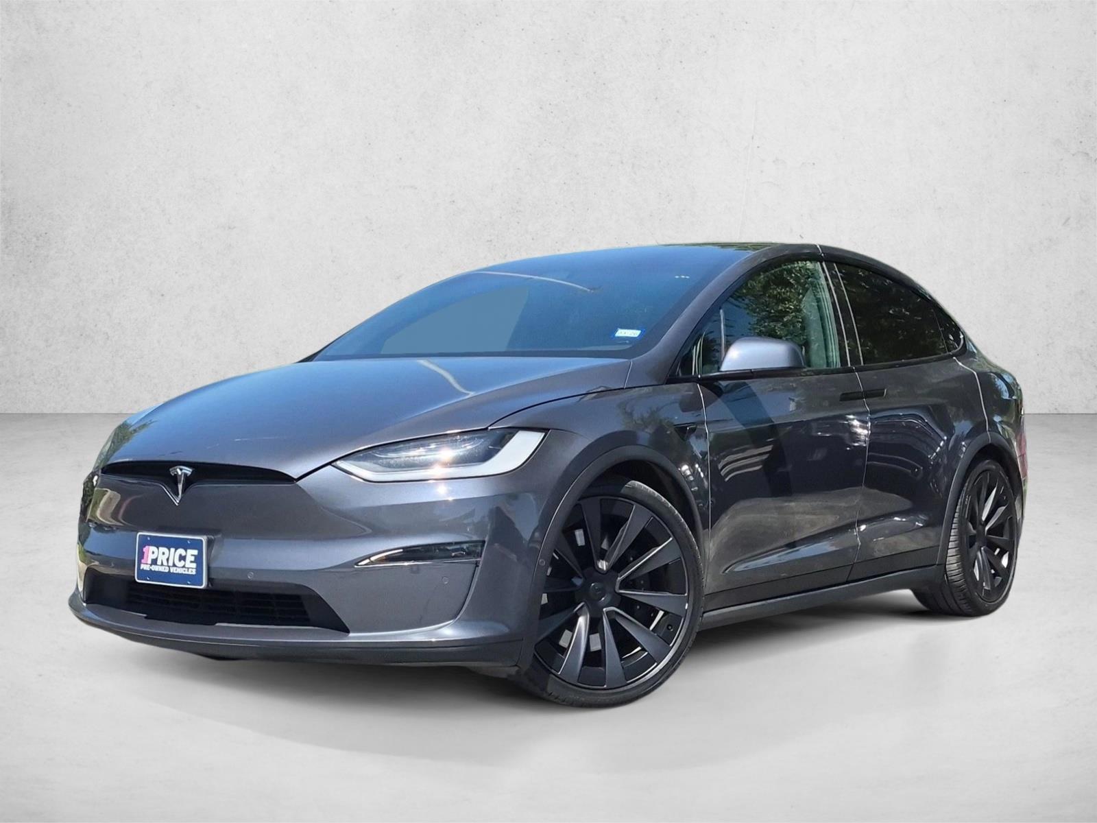 Thumbnail: 2022 Tesla Model X - 1