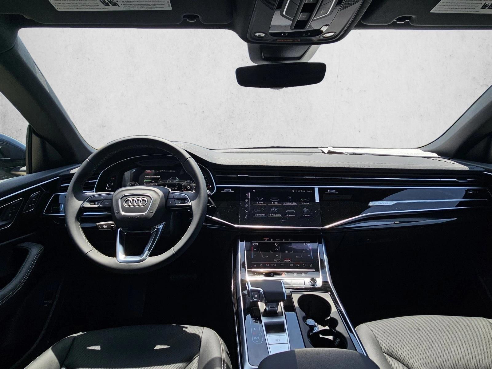 Thumbnail: 2026 Audi Q8 - 4