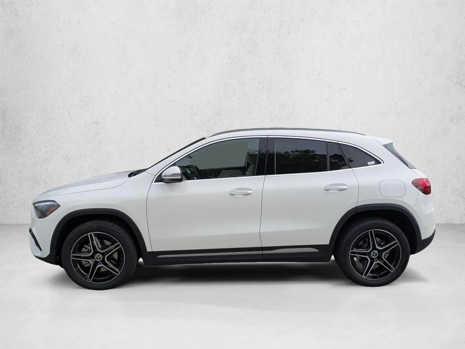 Thumbnail: 2026 Mercedes-Benz GLA - 2