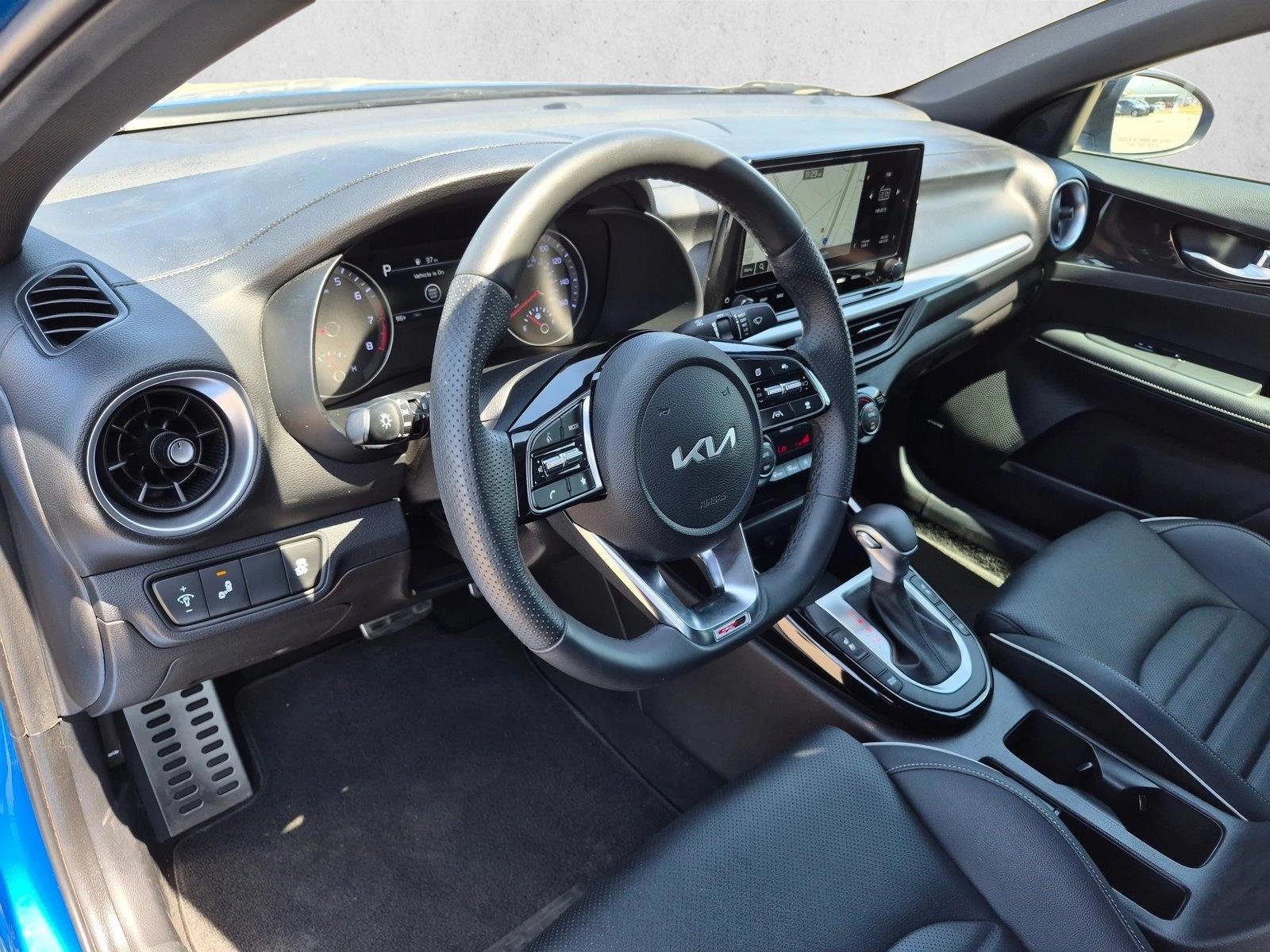 2023 Kia KiaForte, photo 9