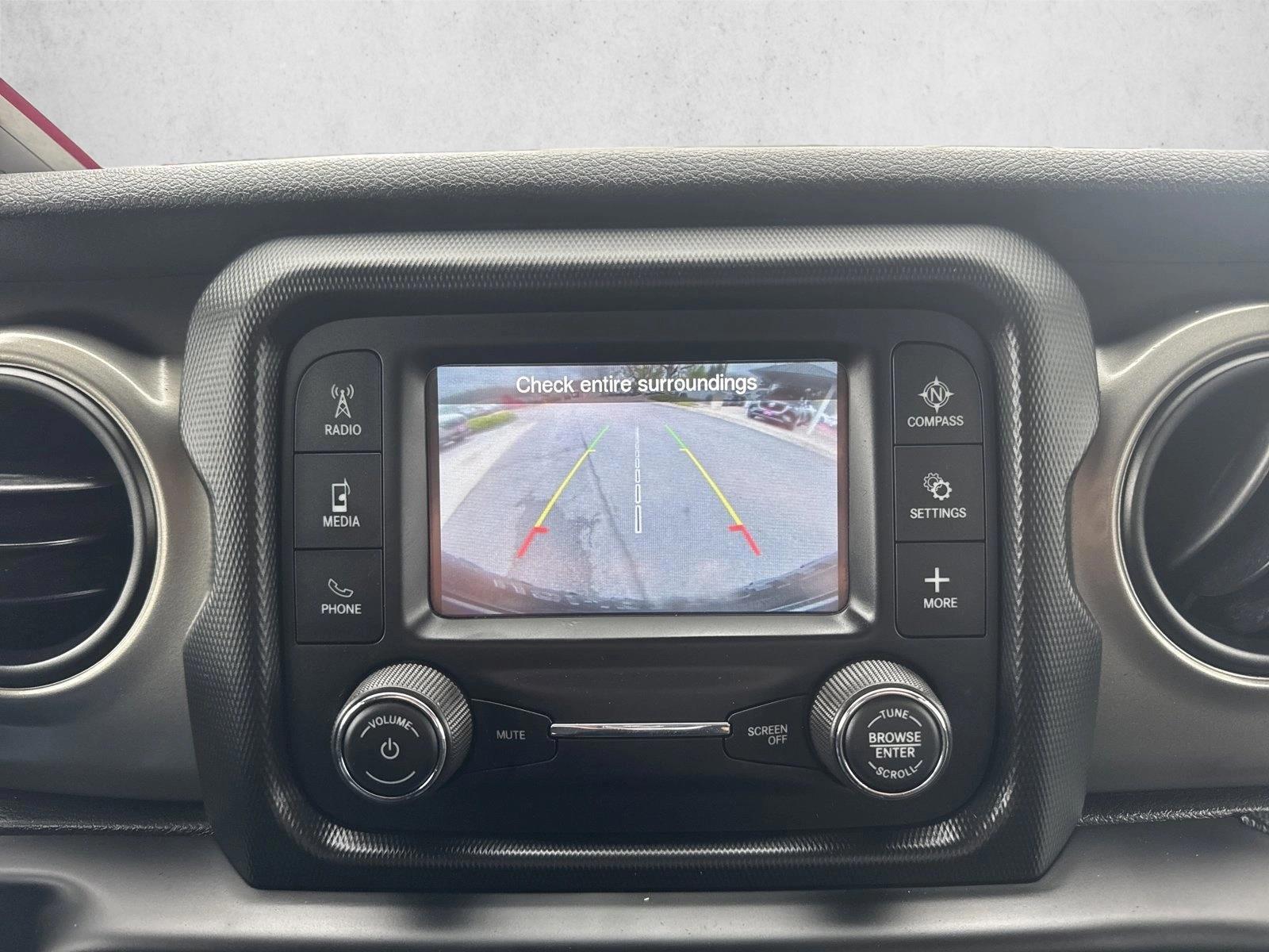 2018 Jeep All-New Wrangler Unlimited Sport - Photo 17