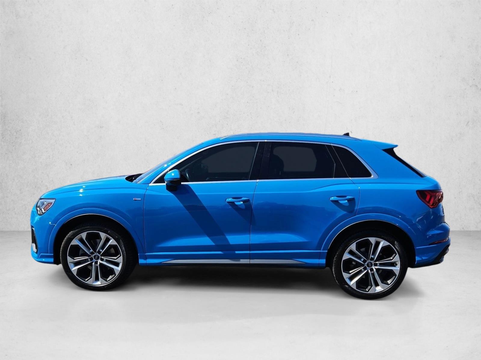 Thumbnail: 2020 Audi Q3 - 2