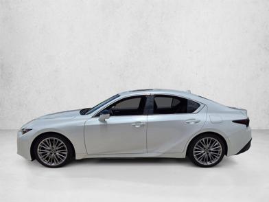 2023 Lexus IS