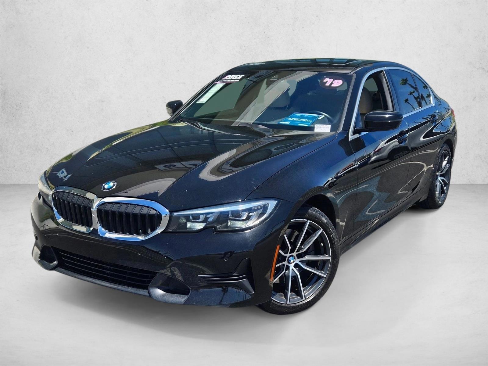 Thumbnail: 2019 BMW 3 Series - 1