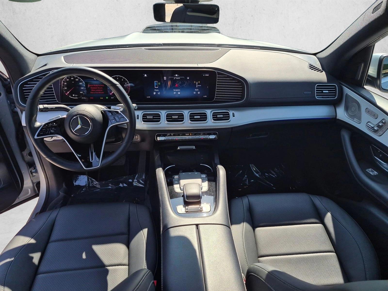 Thumbnail: 2025 Mercedes-Benz GLS - 3