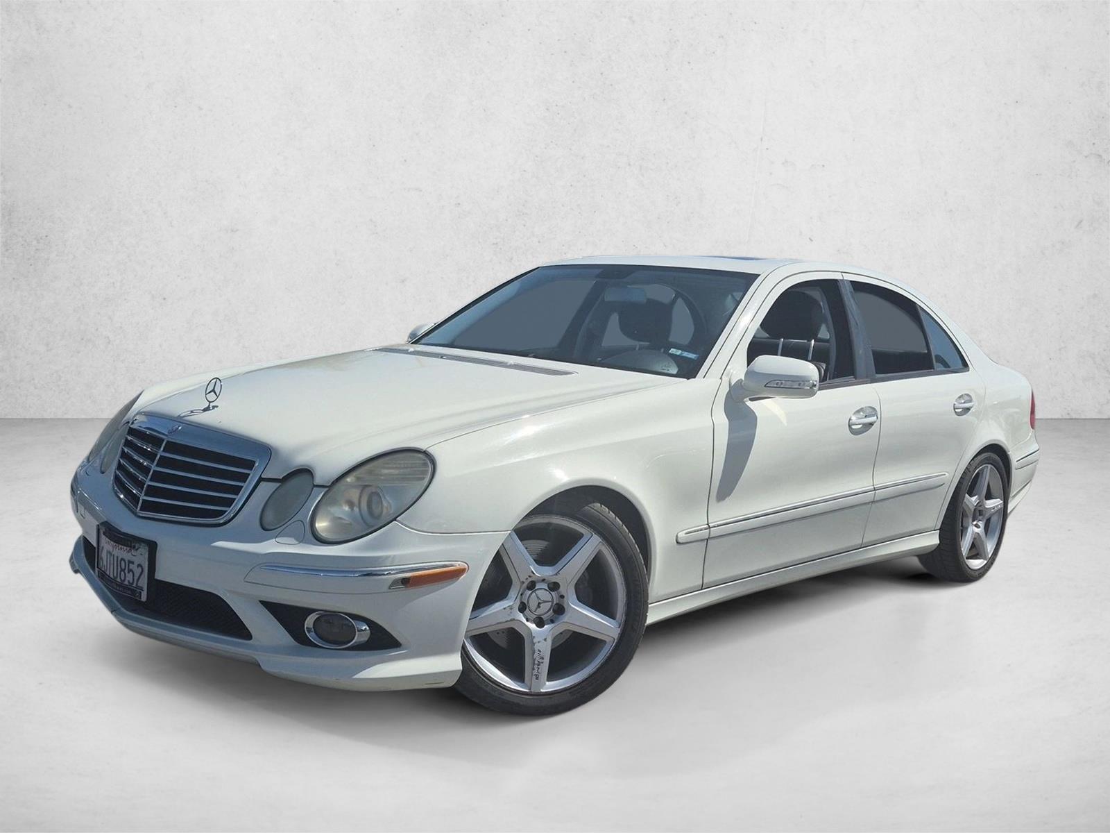 Thumbnail: 2009 Mercedes-Benz E-Class - 1