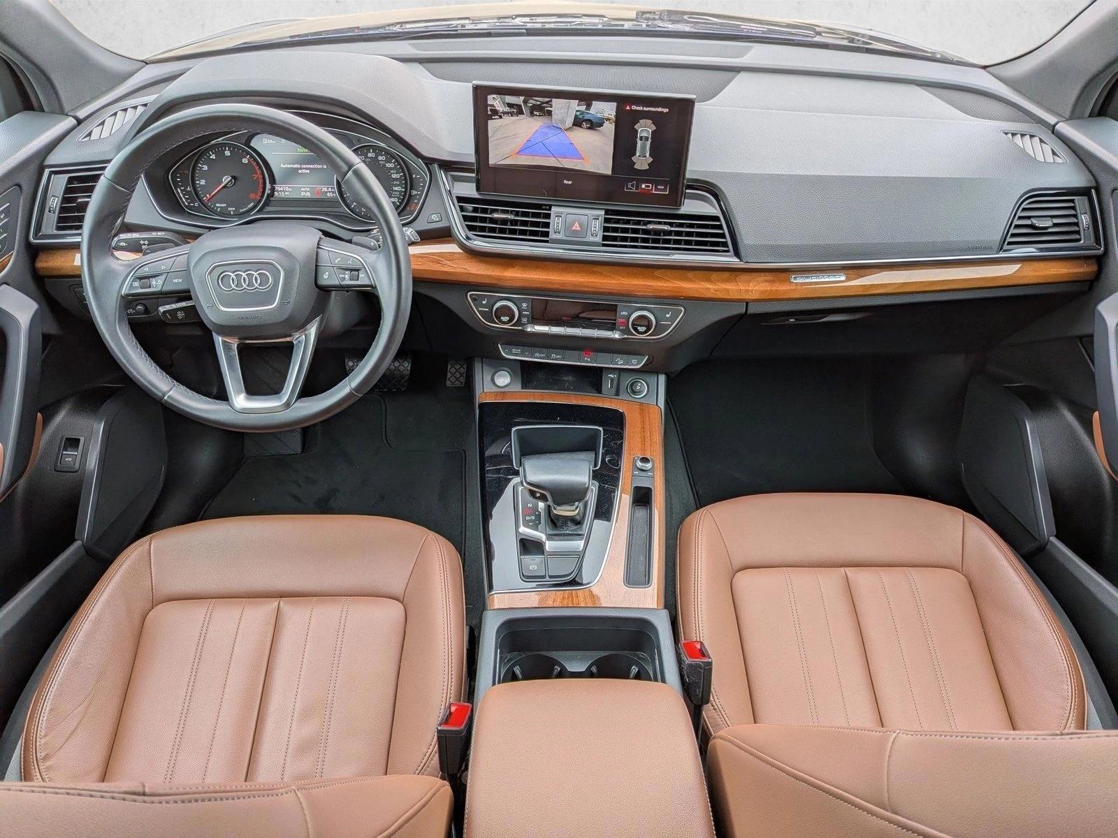 Thumbnail: 2022 Audi Q5 - 4