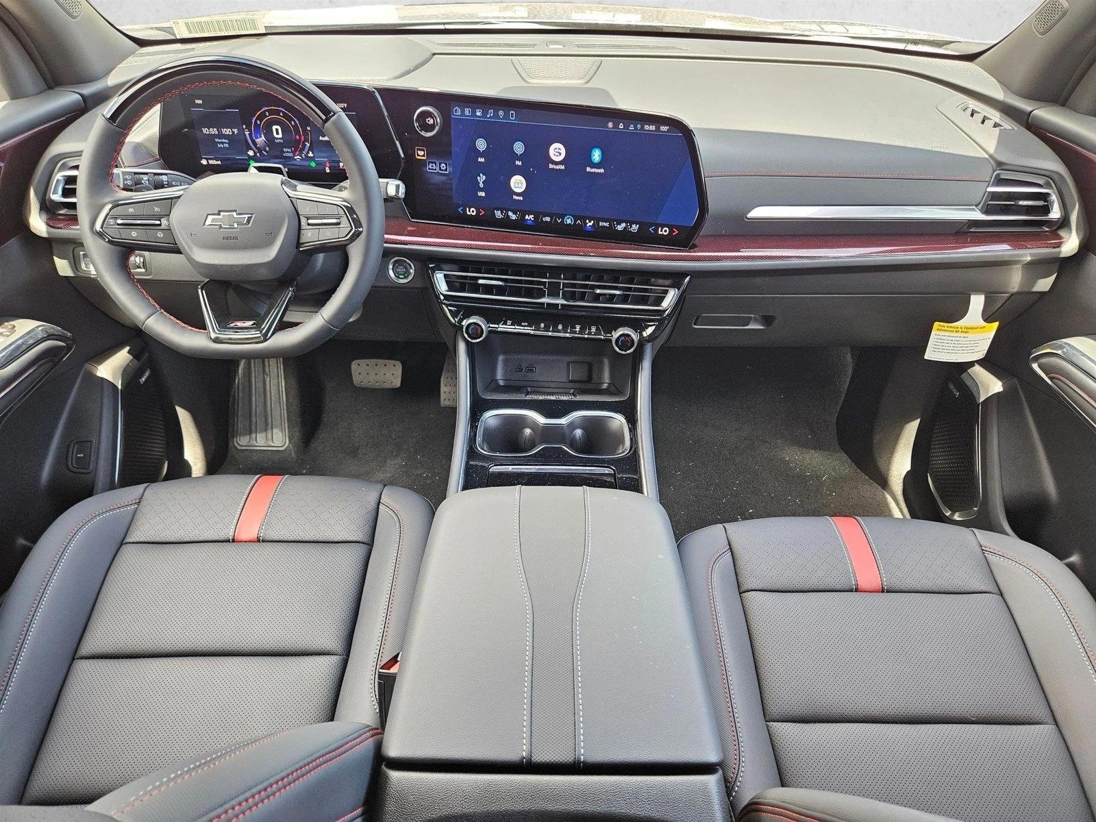 Thumbnail: 2026 Chevrolet Traverse - 4