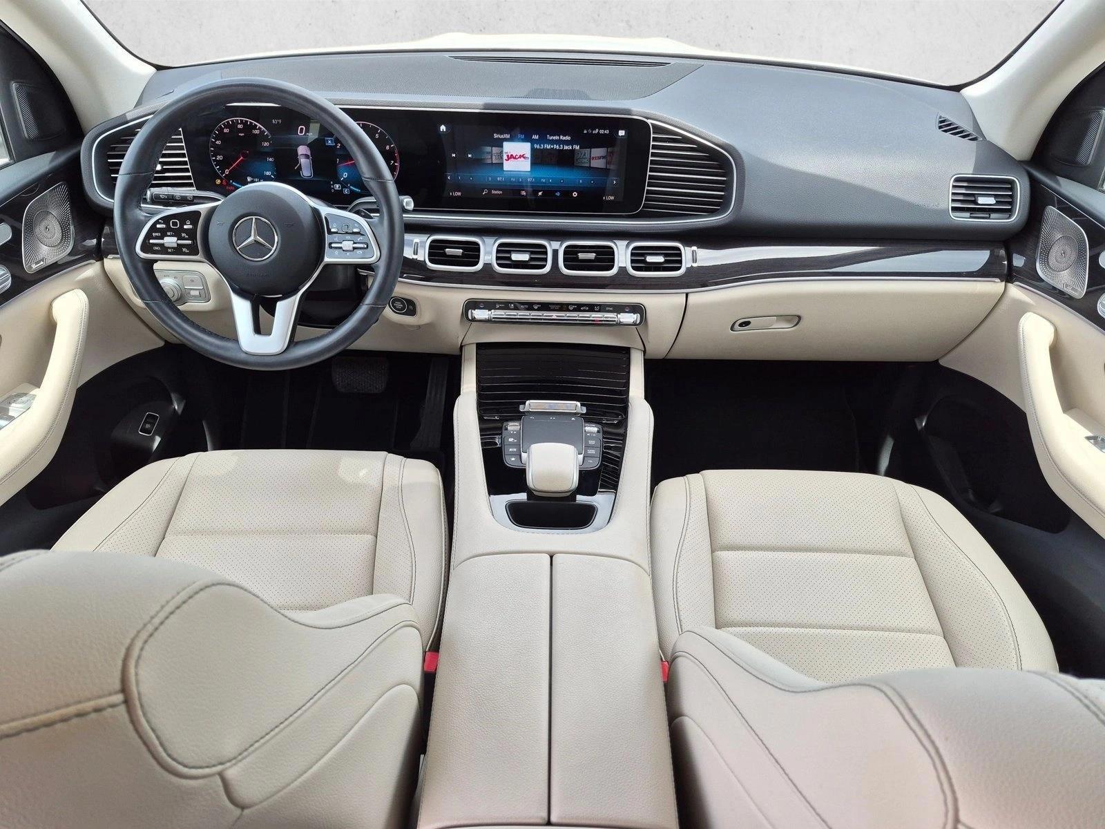 Thumbnail: 2022 Mercedes-Benz GLE - 3