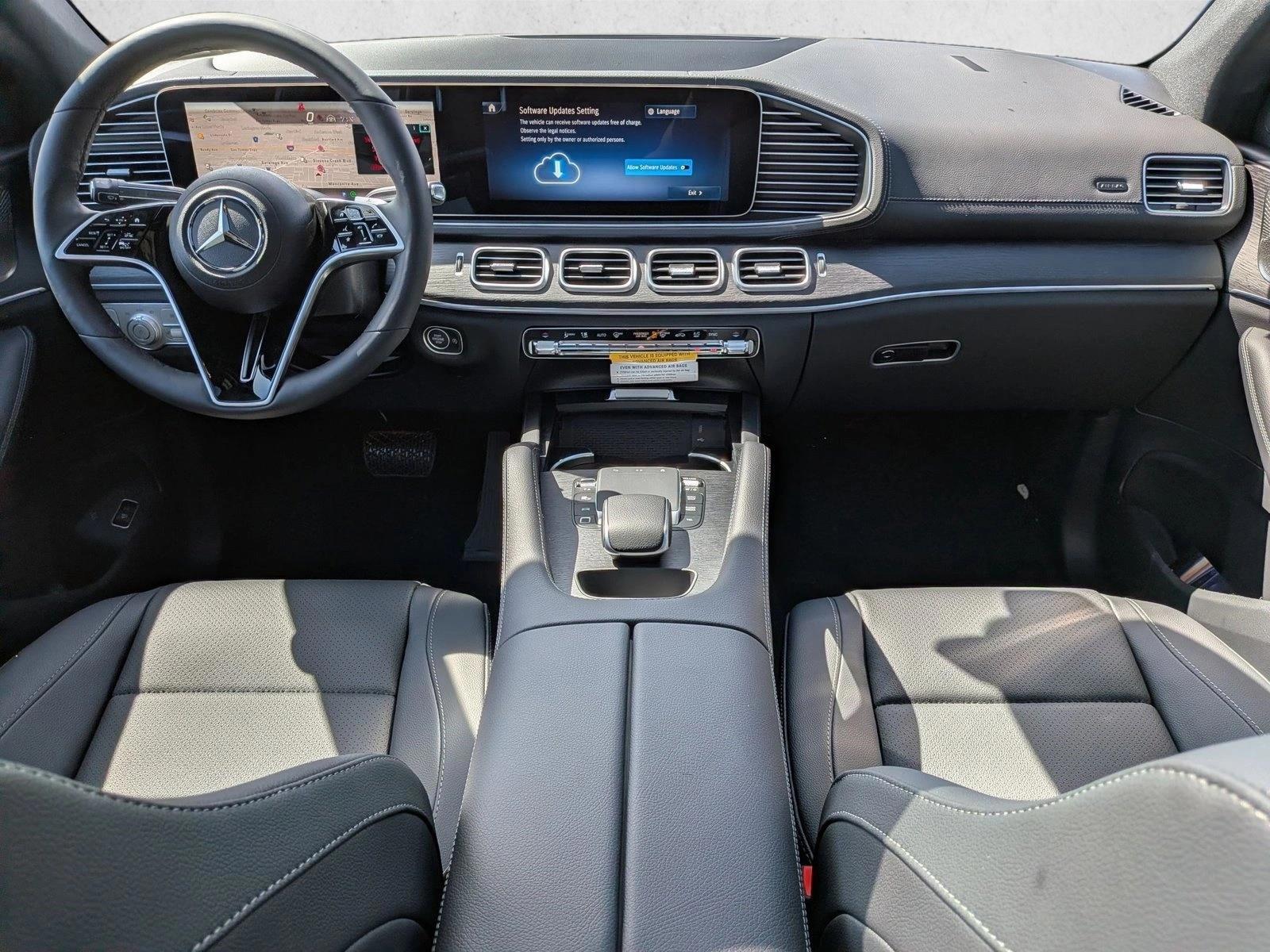Thumbnail: 2026 Mercedes-Benz GLE - 4