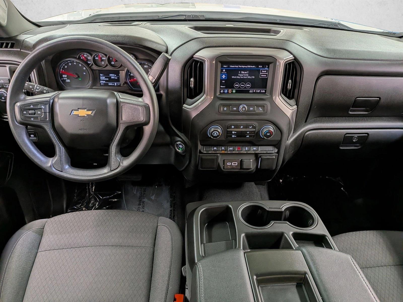 Thumbnail: 2025 Chevrolet Silverado 1500 - 3