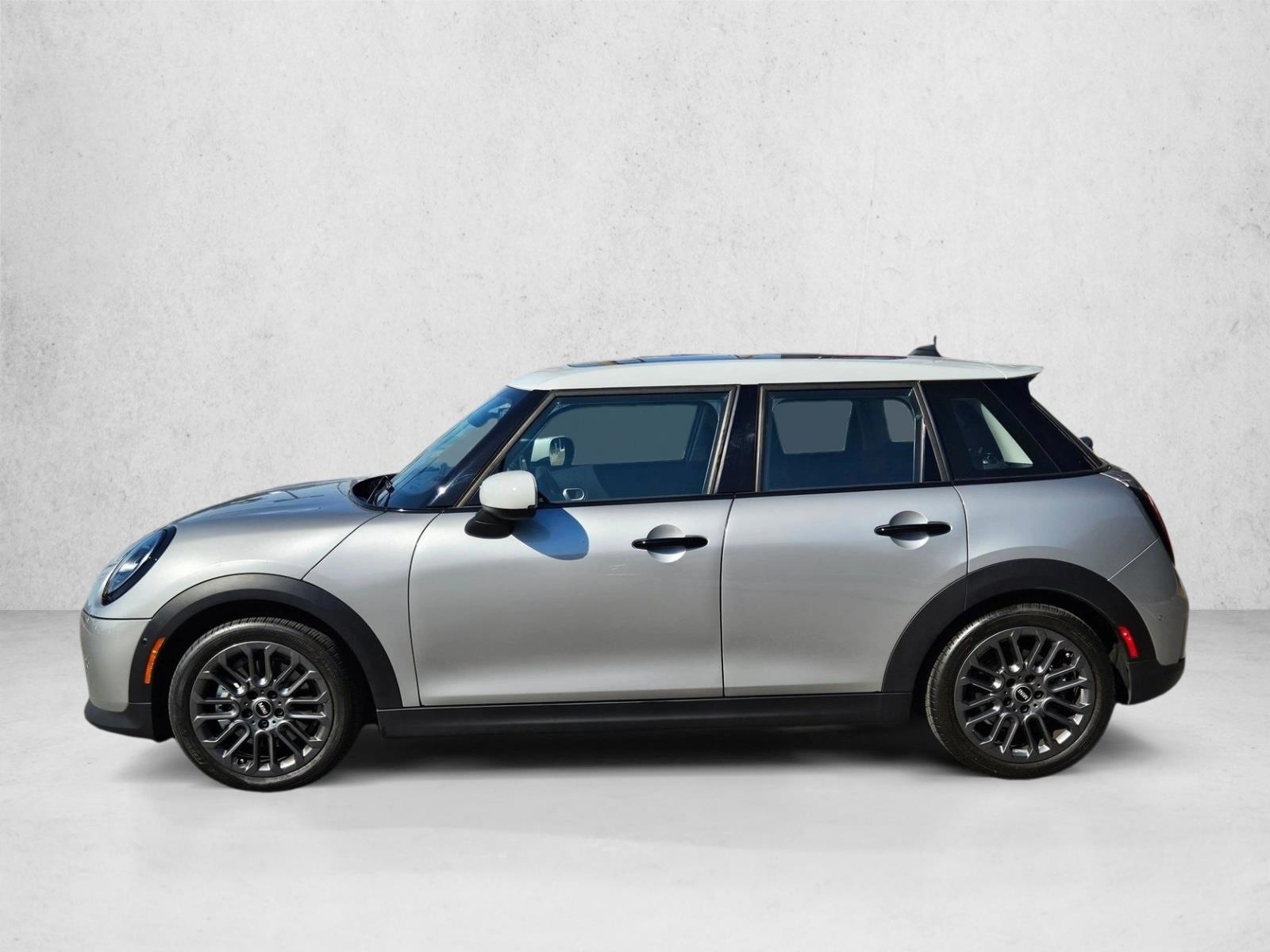Thumbnail: 2026 MINI Cooper Hardtop - 2