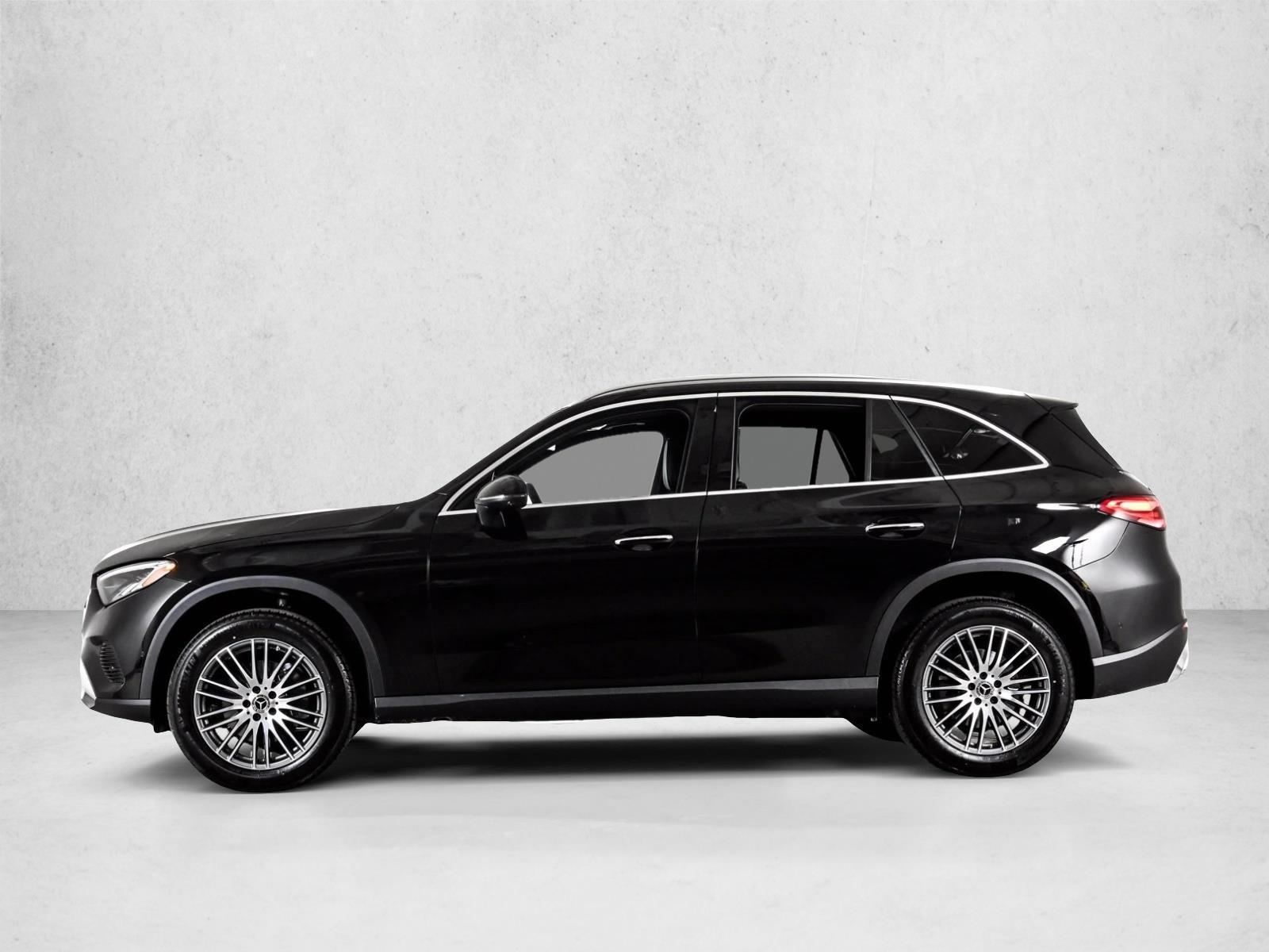 Thumbnail: 2026 Mercedes-Benz GLC - 2