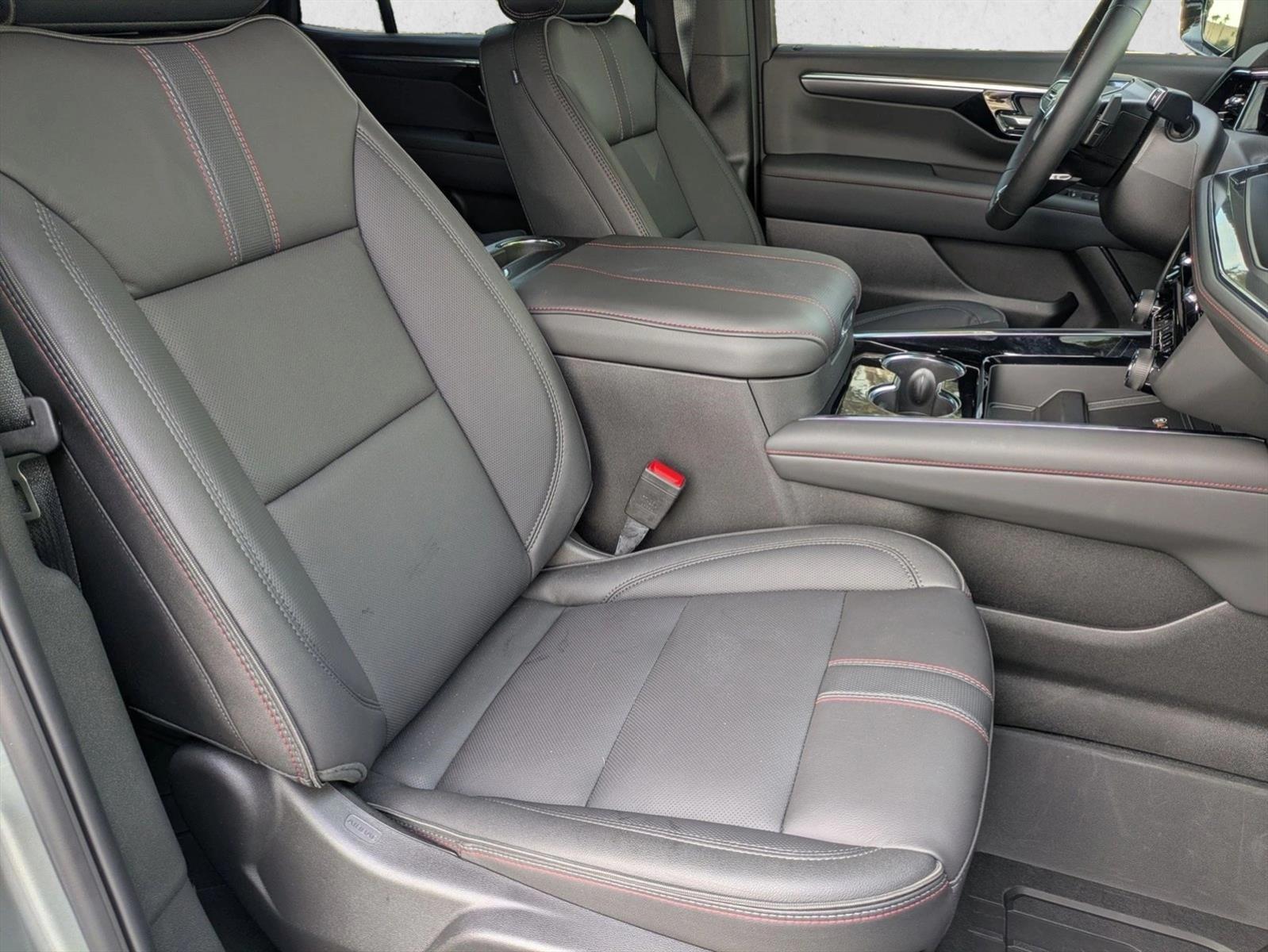 Thumbnail: 2026 Chevrolet Tahoe - 6