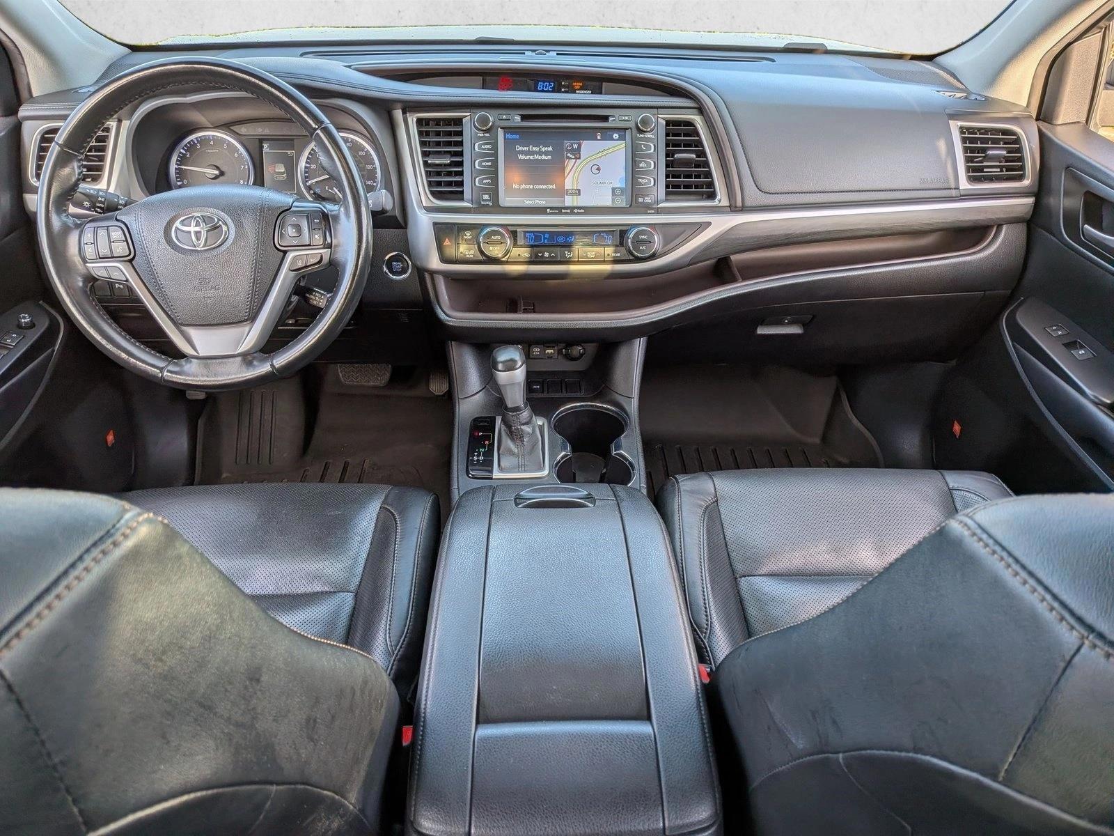 Thumbnail: 2019 Toyota Highlander - 3