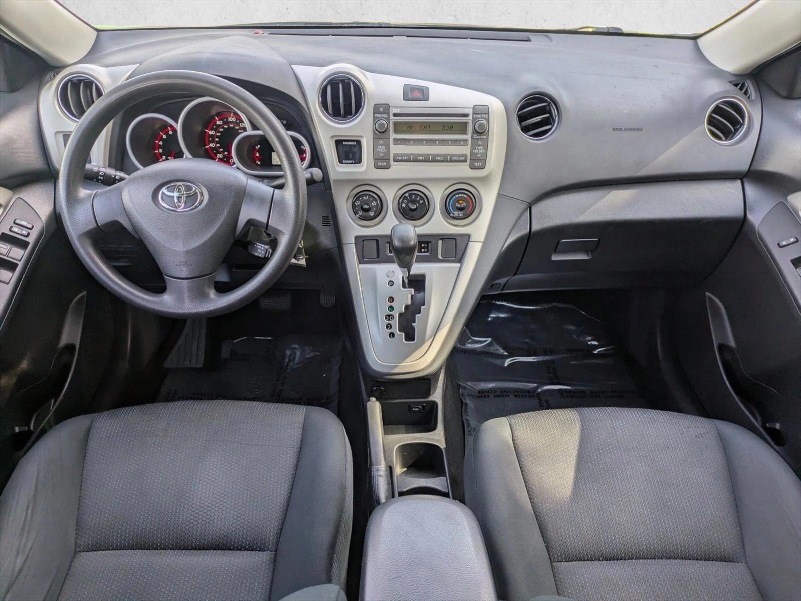 Thumbnail: 2010 Toyota Matrix - 3