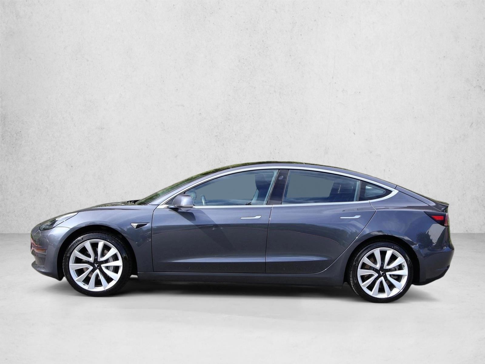 Thumbnail: 2018 Tesla Model 3 - 2