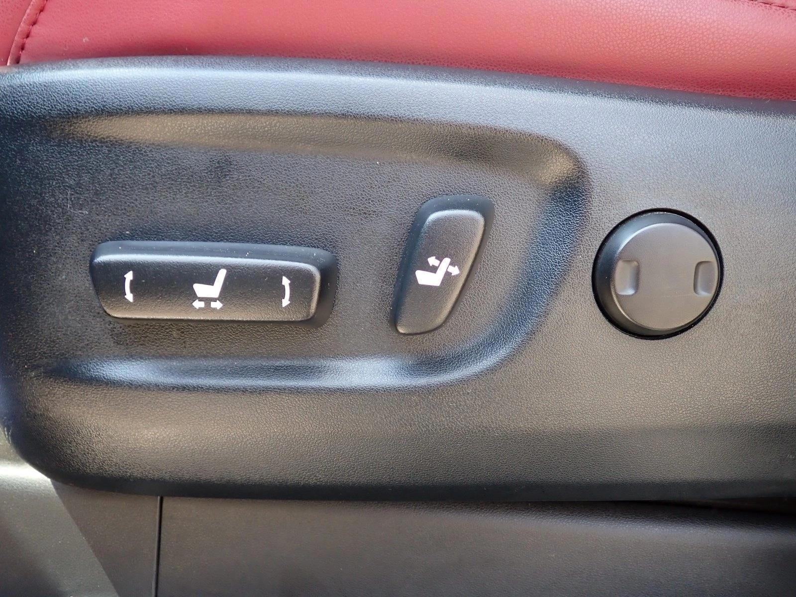 Thumbnail: 2023 Lexus GX - 4