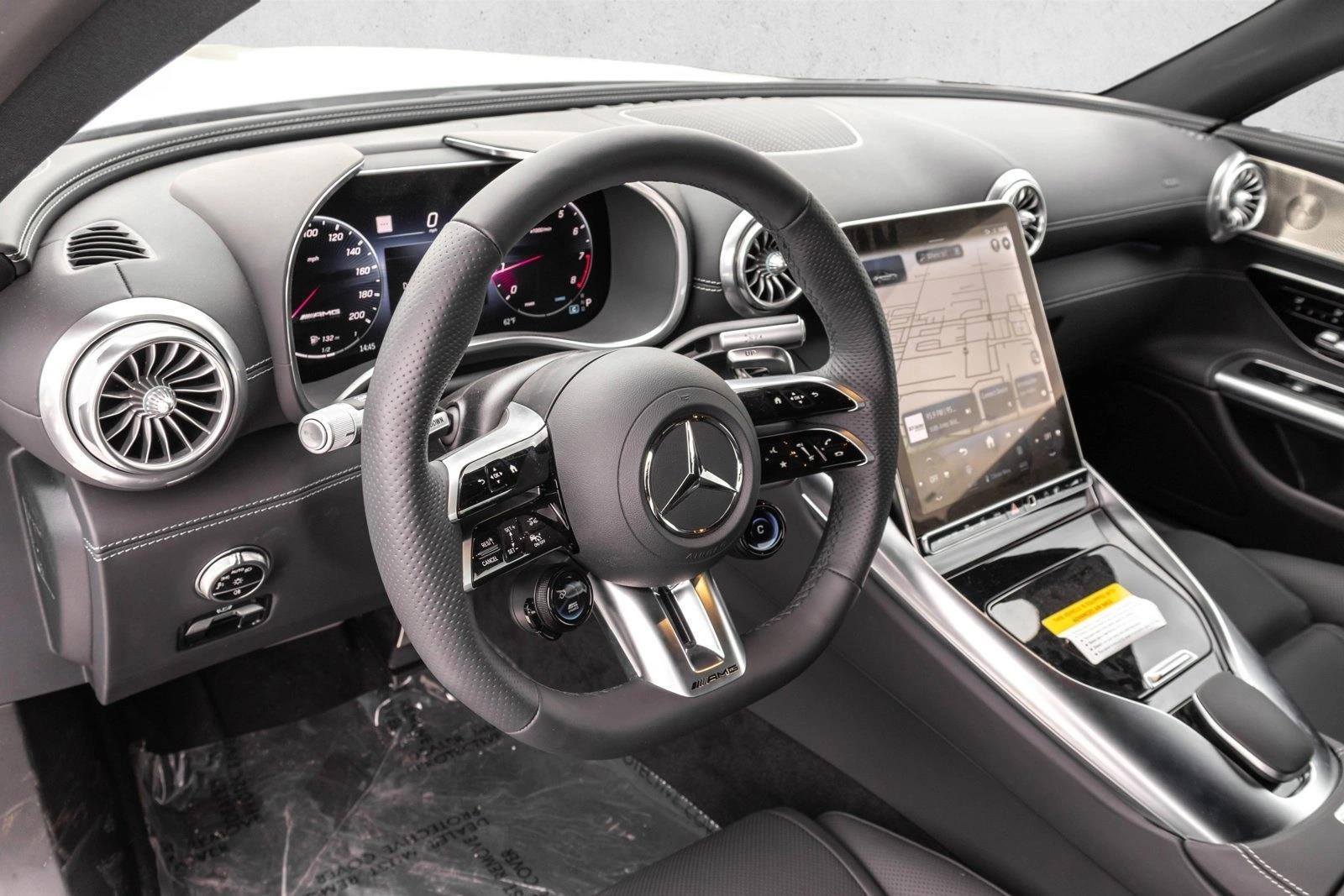 Thumbnail: 2025 Mercedes-Benz SL-Class - 3