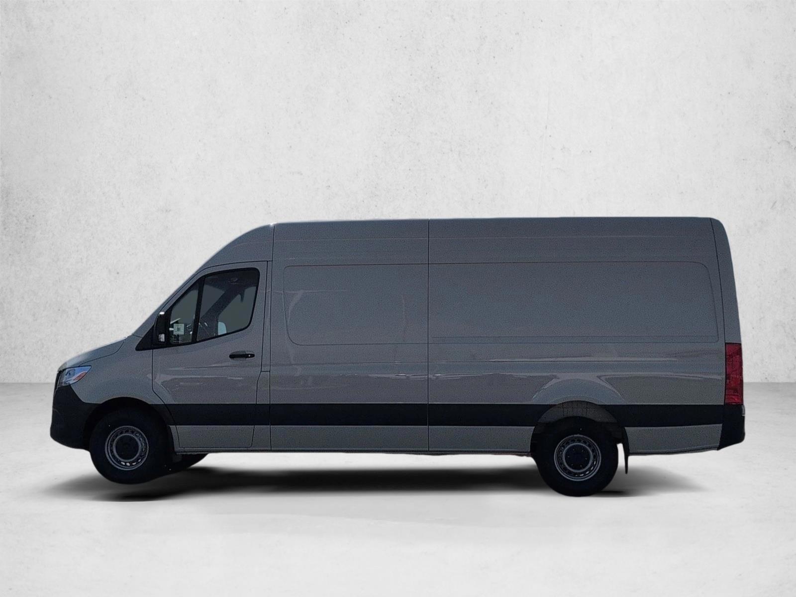 Thumbnail: 2026 Mercedes-Benz Sprinter - 2