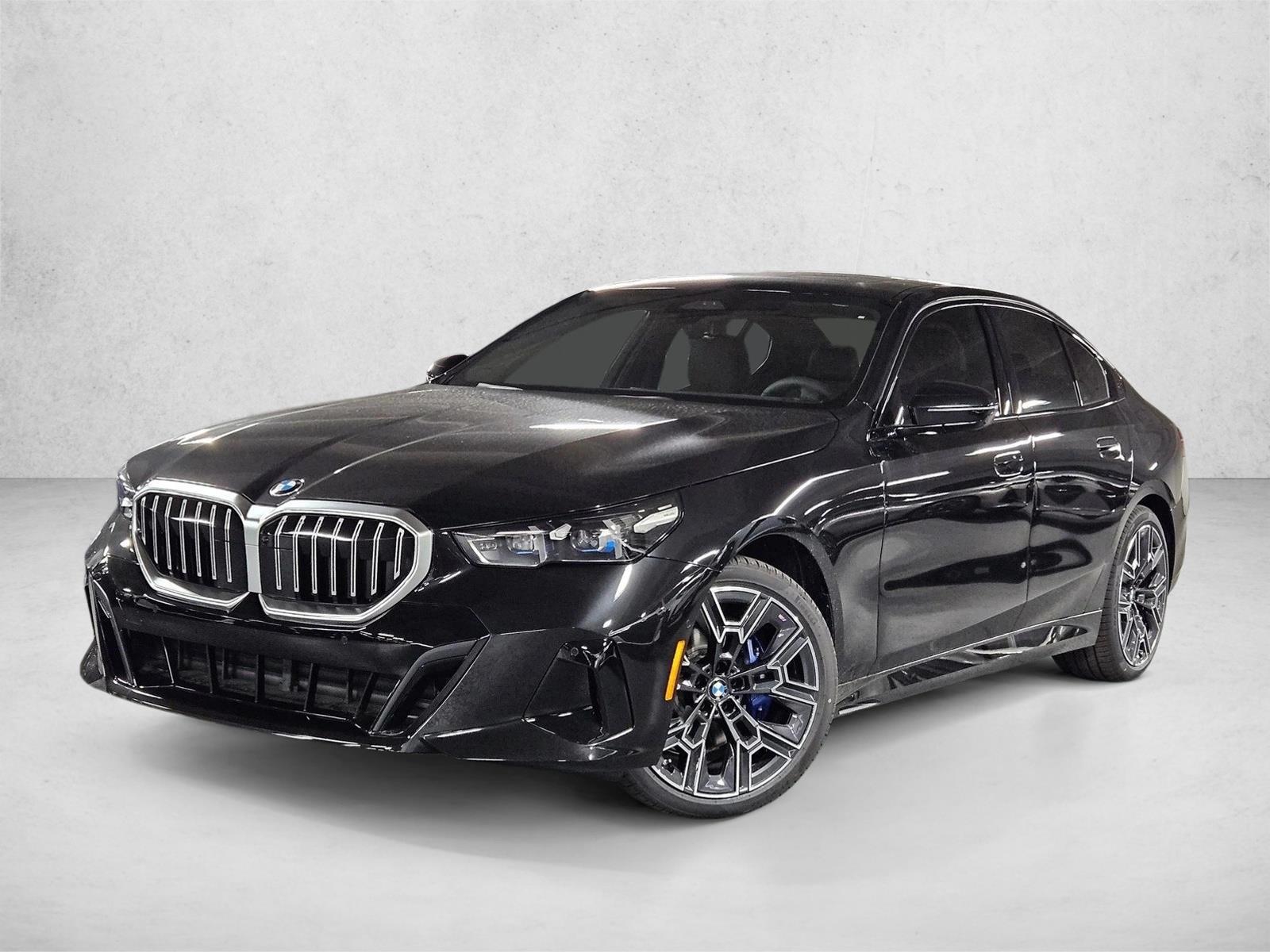 Thumbnail: 2027 BMW 5 Series - 1