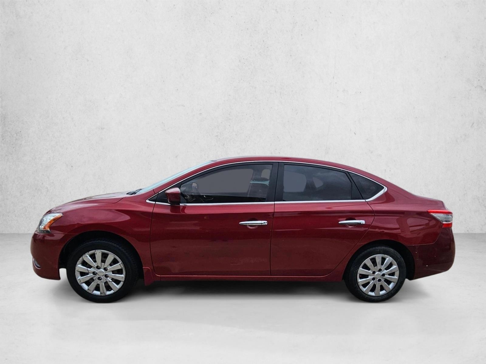 Thumbnail: 2013 Nissan Sentra - 2