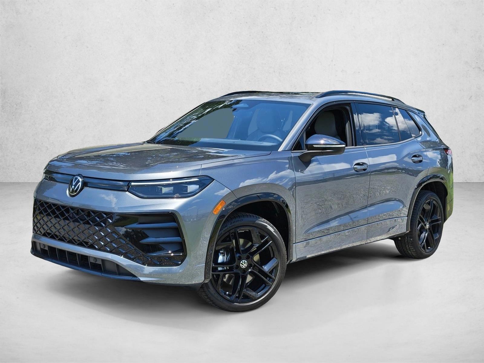 Thumbnail: 2026 Volkswagen Tiguan - 1