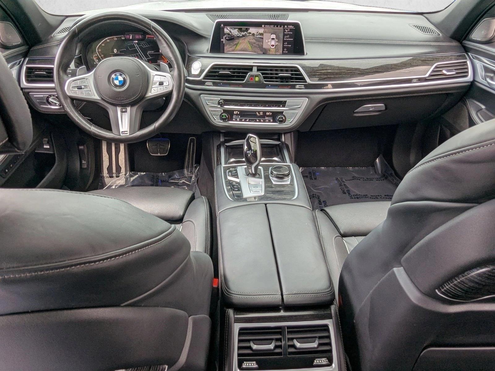 Thumbnail: 2022 BMW 7 Series - 4