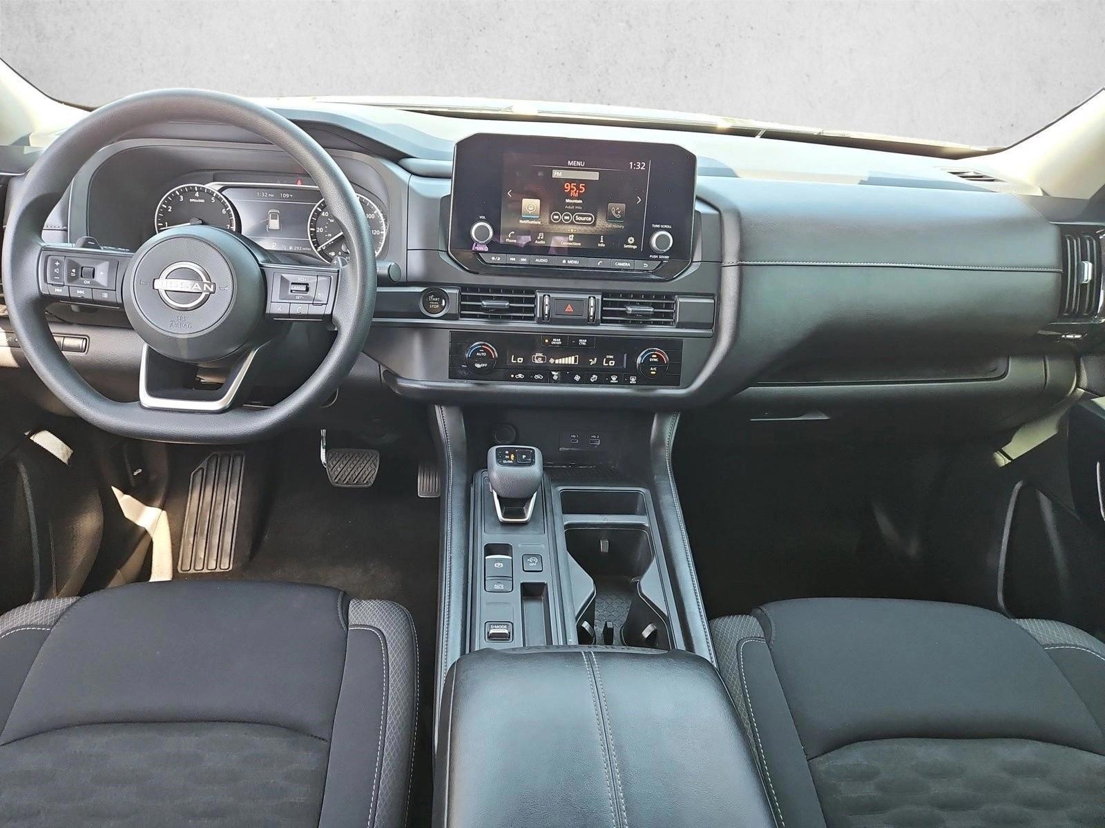 Thumbnail: 2025 Nissan Pathfinder - 3