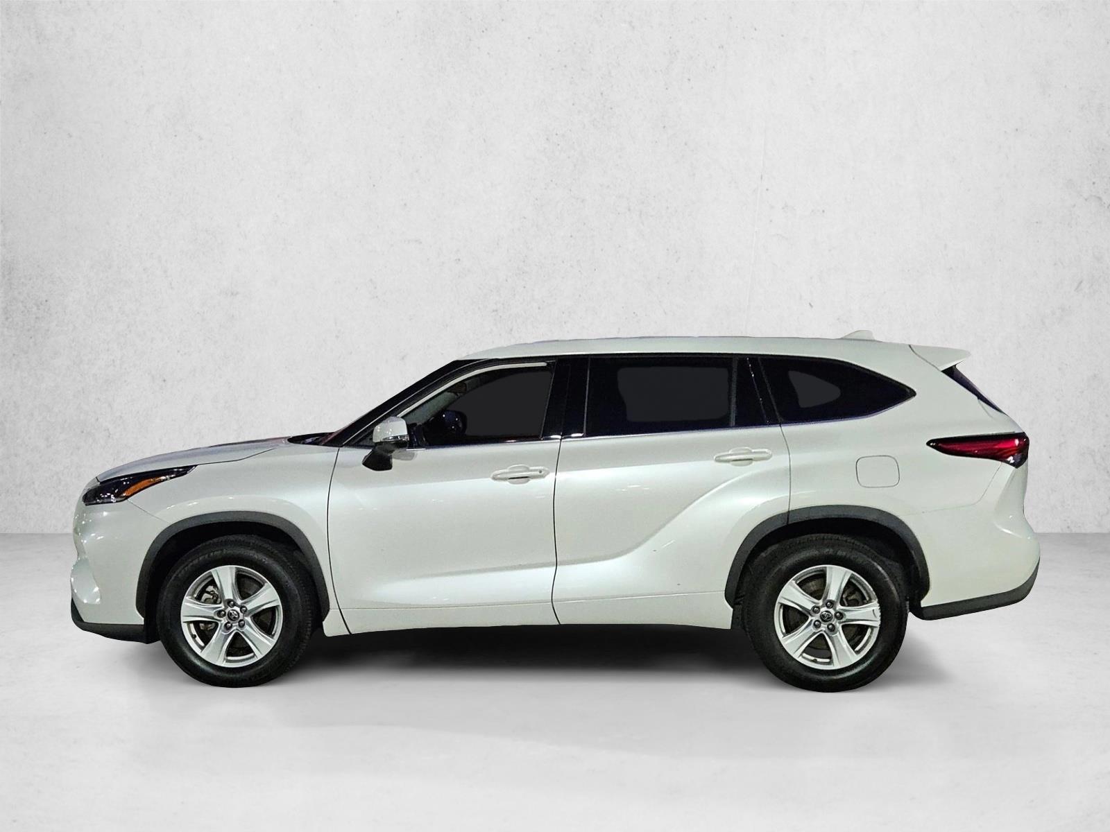 Thumbnail: 2021 Toyota Highlander - 2