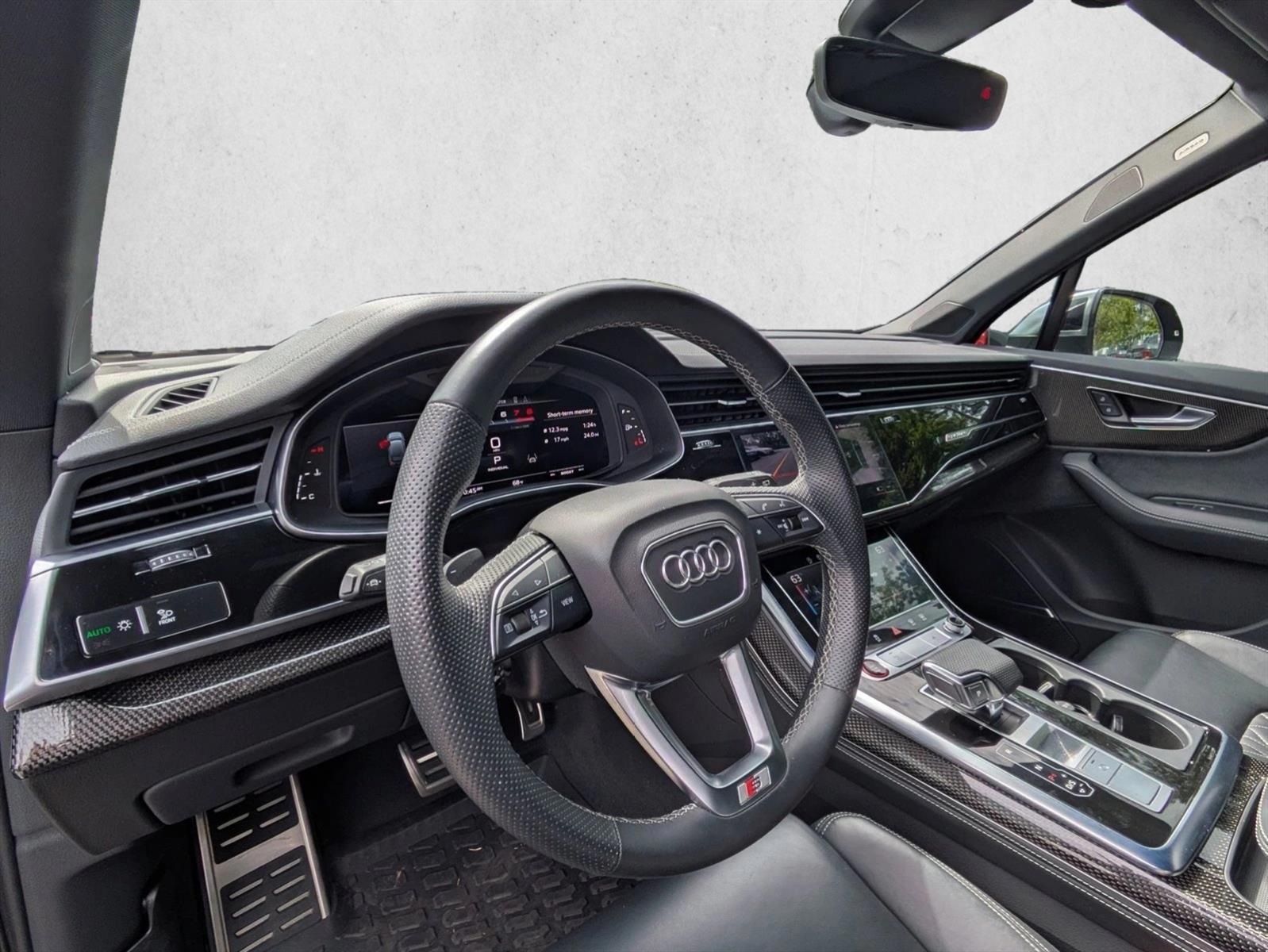 Thumbnail: 2023 Audi SQ7 - 3