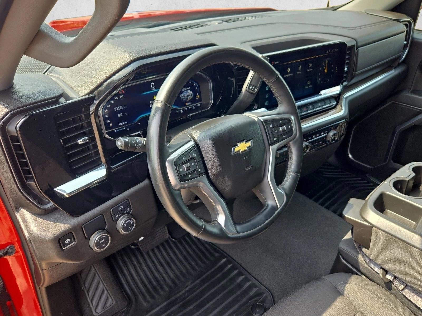 Thumbnail: 2025 Chevrolet Silverado 1500 - 3