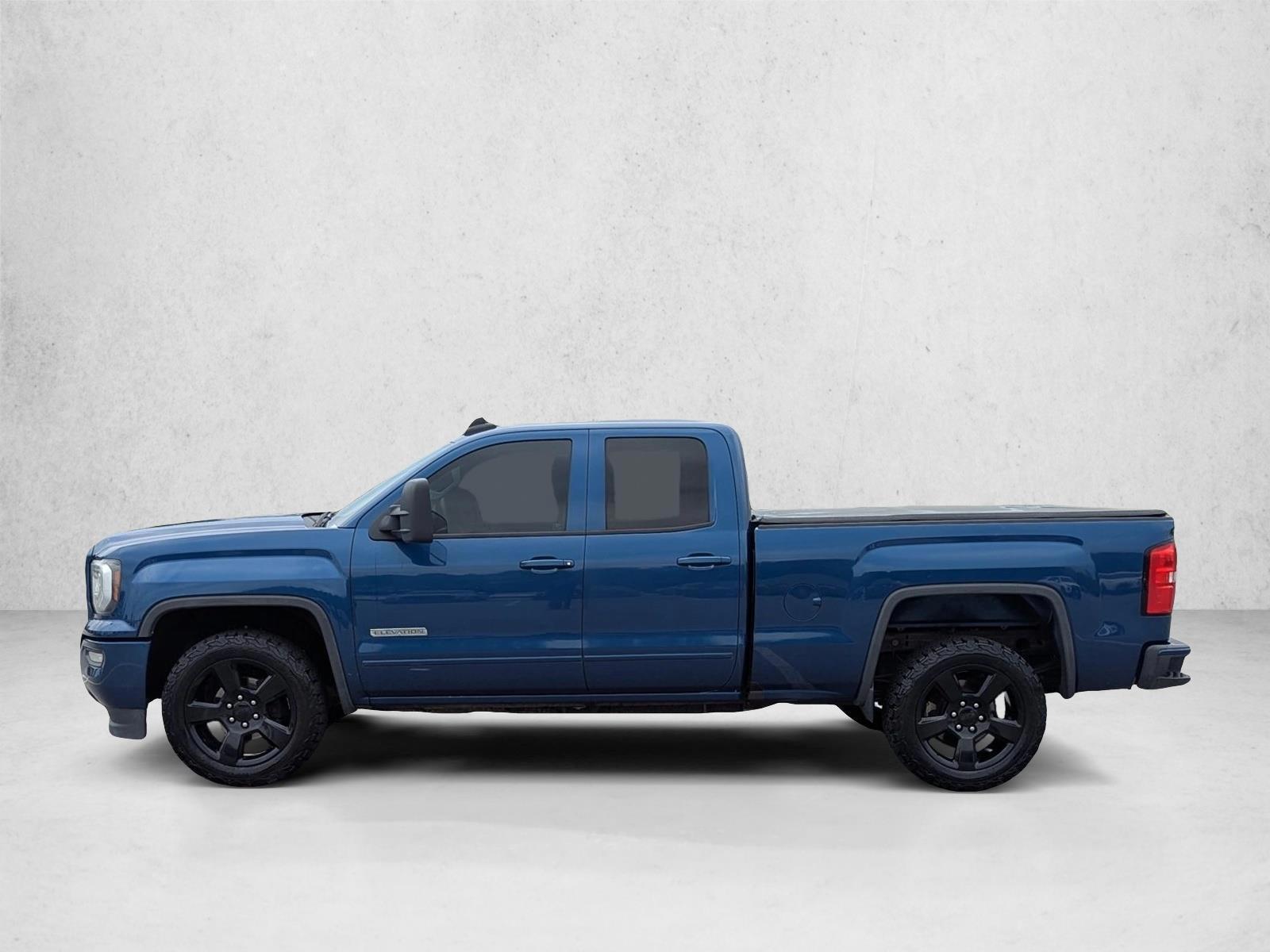 Thumbnail: 2017 GMC Sierra 1500 - 2