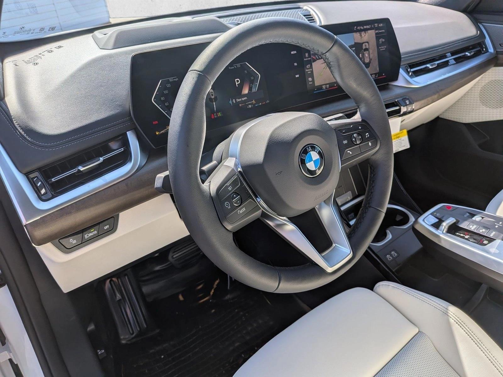 Thumbnail: 2026 BMW X1 - 3