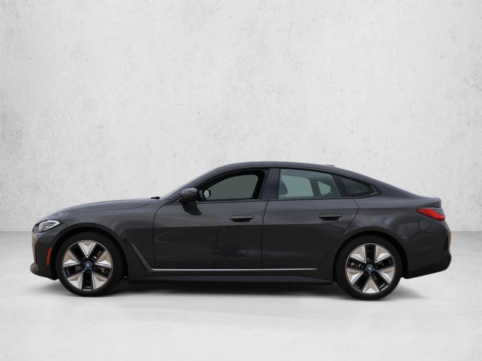 Thumbnail: 2023 BMW i4 - 2