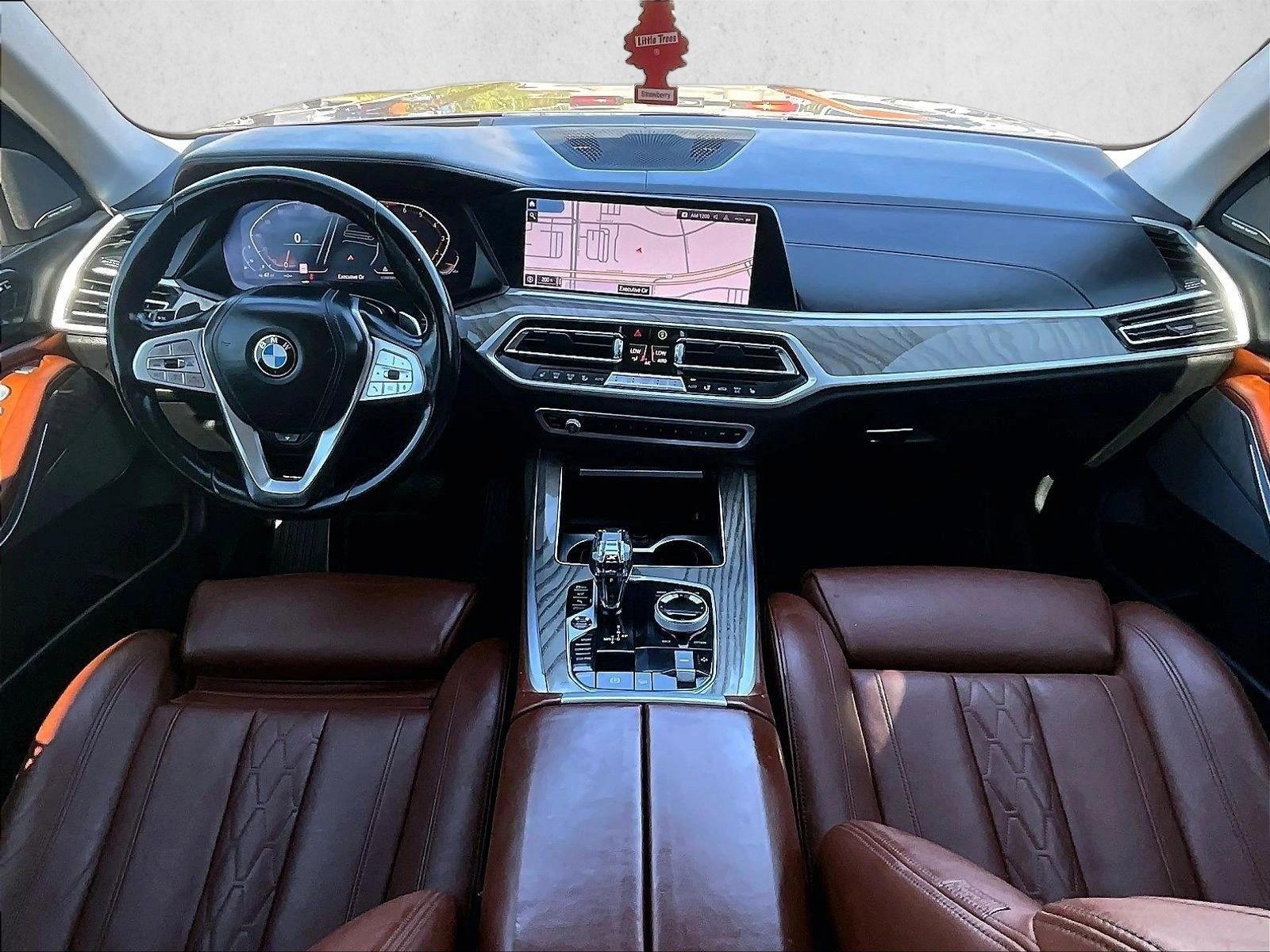 Thumbnail: 2019 BMW X7 - 4