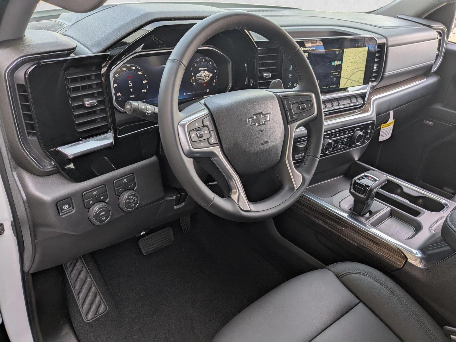 Thumbnail: 2026 Chevrolet Silverado 1500 - 3