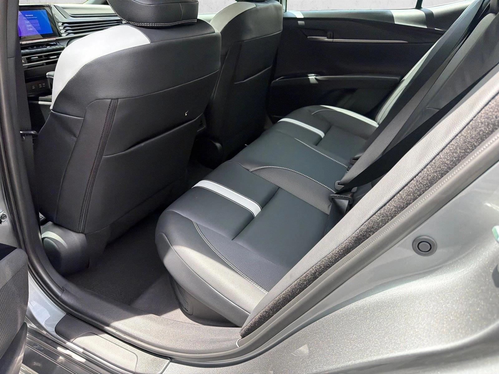 Thumbnail: 2026 Toyota Camry - 4
