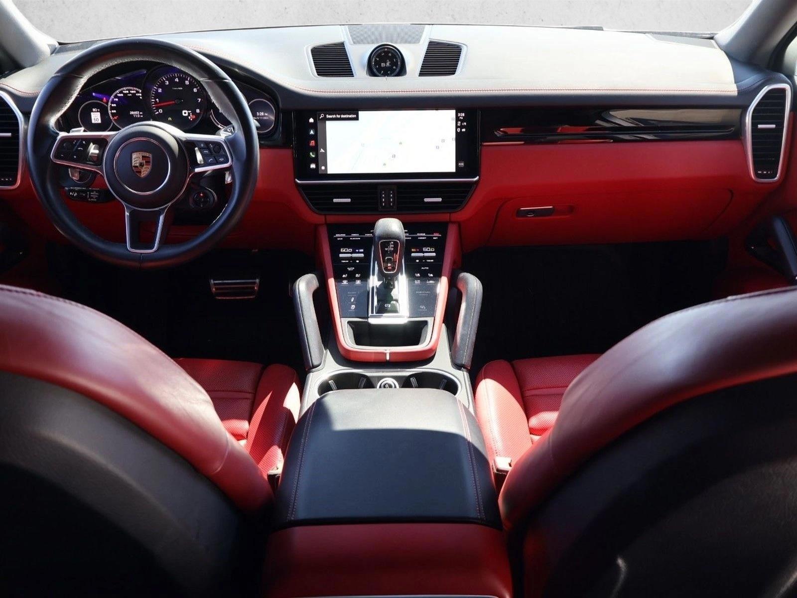 Thumbnail: 2023 Porsche Cayenne - 4