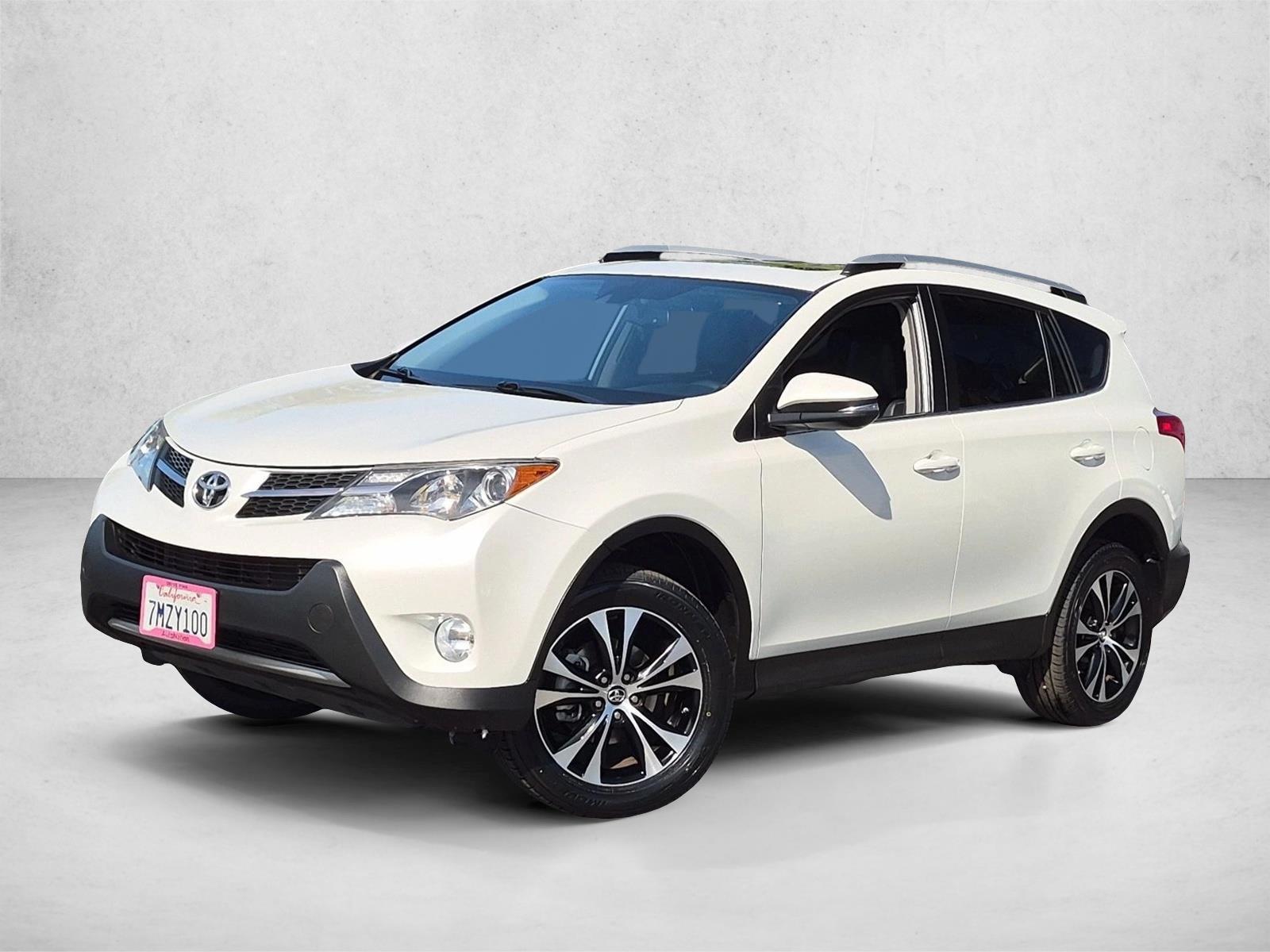 Thumbnail: 2015 Toyota RAV4 - 1